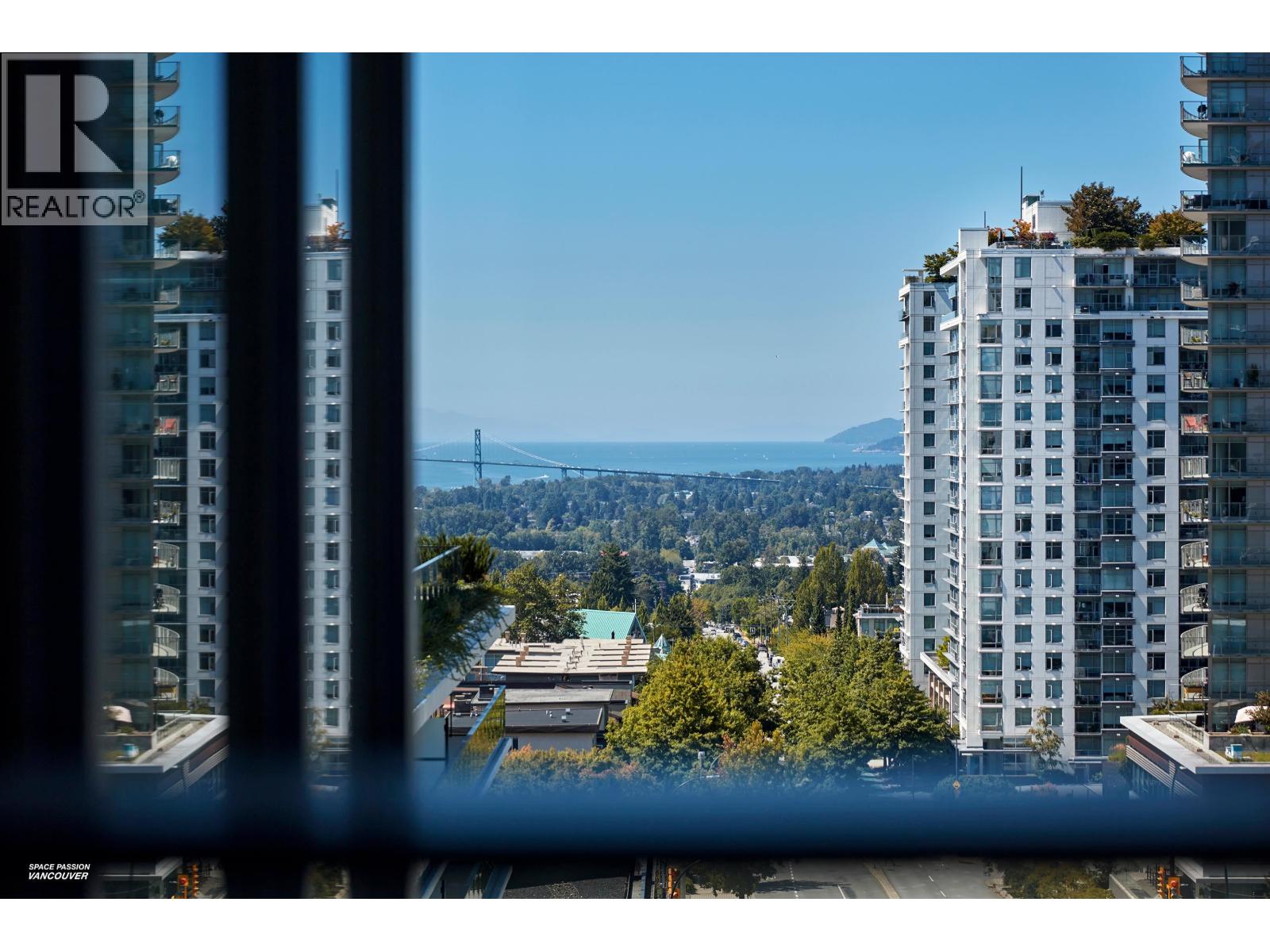 807 135 E 13TH STREET|Vancouver, British Columbia V7L0J8