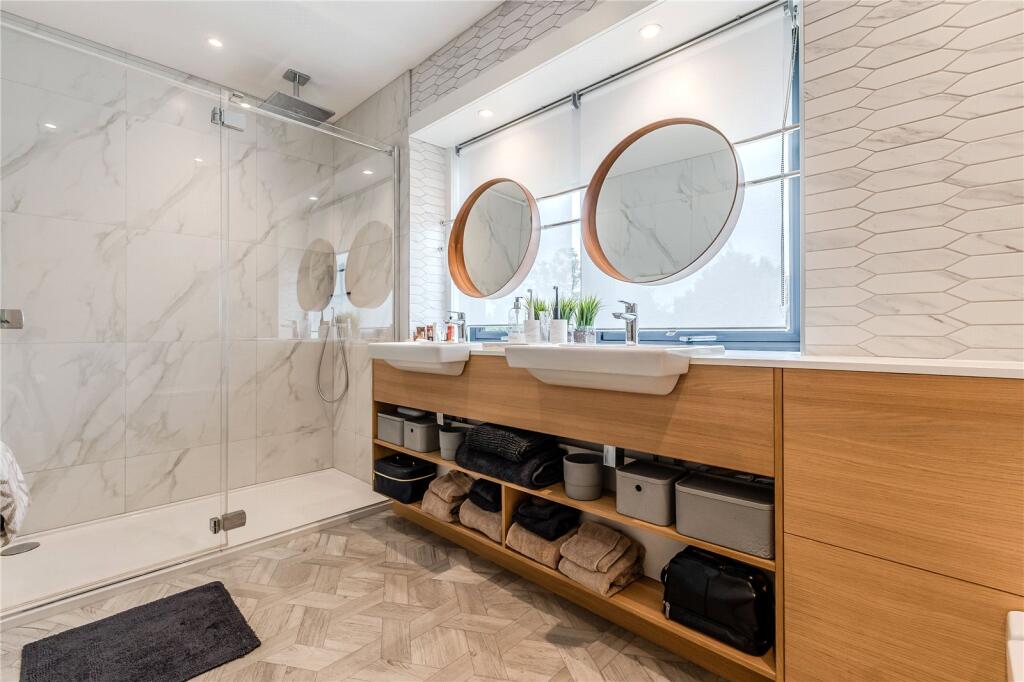 Additional image 14 of Castle Hill Road, Gomersal, Cleckheaton, West Yorkshire