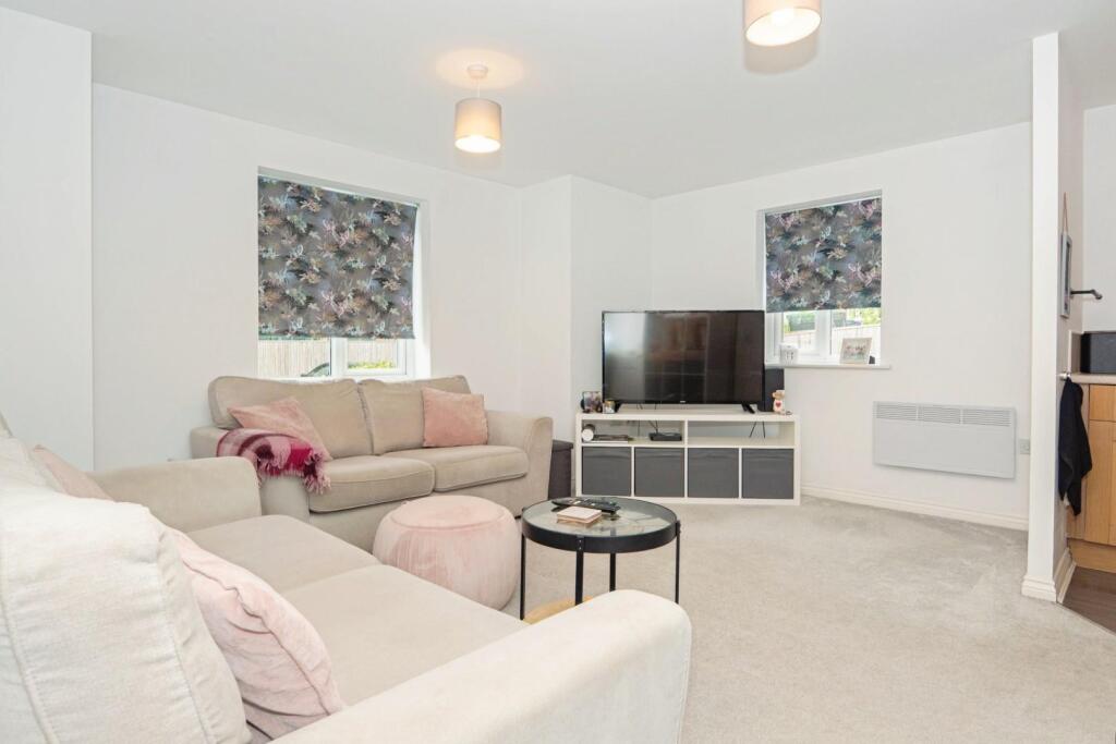 Additional image 2 of Chapman Road, Thornbury, BD3 7FE