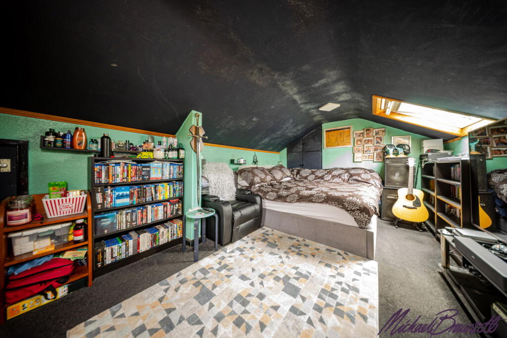 Additional image 16 of Moor Close Road, Bradford, Queensbury, BD13 2EA