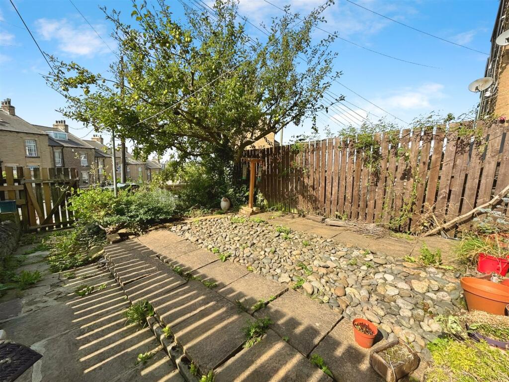 Additional image 21 of Park Cliffe Road, Bradford, BD2 4NS