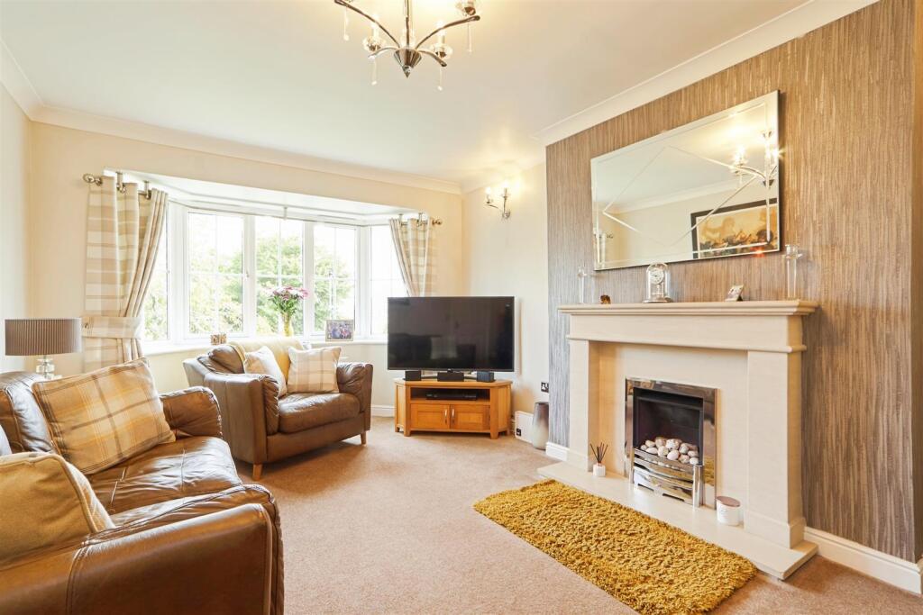 Additional image 2 of Hayfields Close, Keighley, BD22 6SB