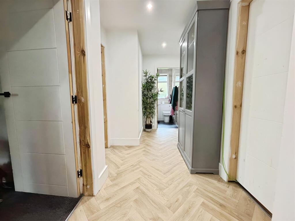 Additional image 18 of Lister Lane, Bradford, BD2 4LU