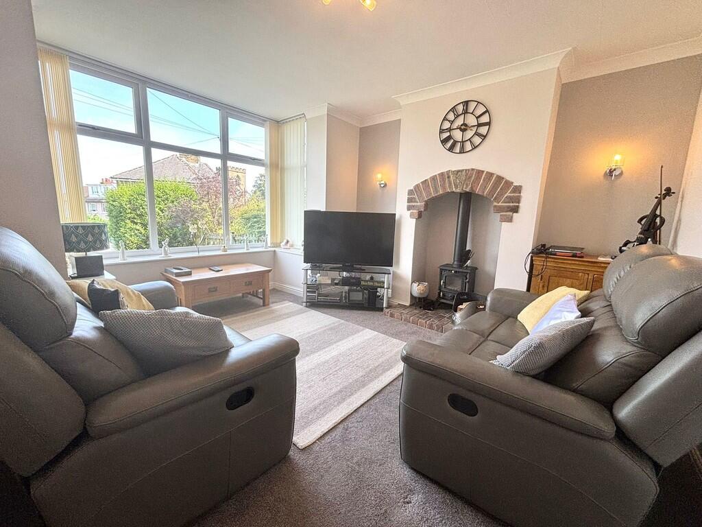 Additional image 9 of Fieldway, Clayton, Bradford
