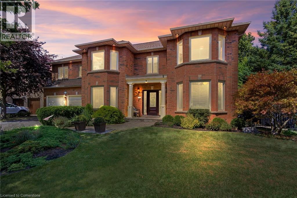 1471 THE LINKS Drive|Oakville, Ontario L6M2P2