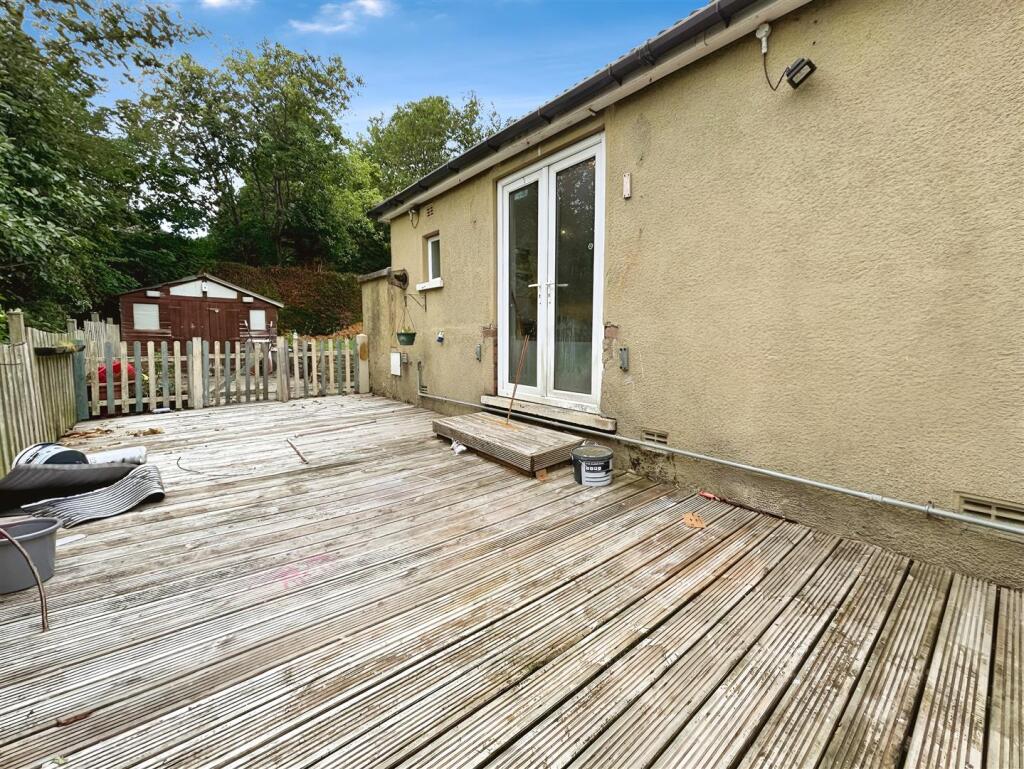 Additional image 15 of Lister Lane, Bradford, BD2 4LU