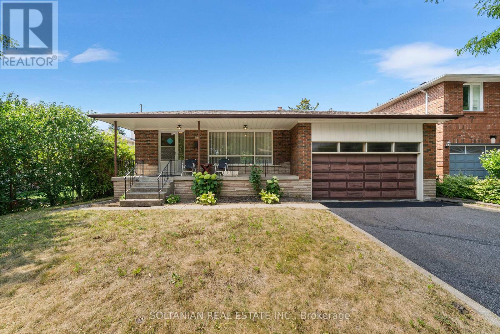 444 LONGMORE STREET|Toronto (Willowdale East), Ontario M2N5C3