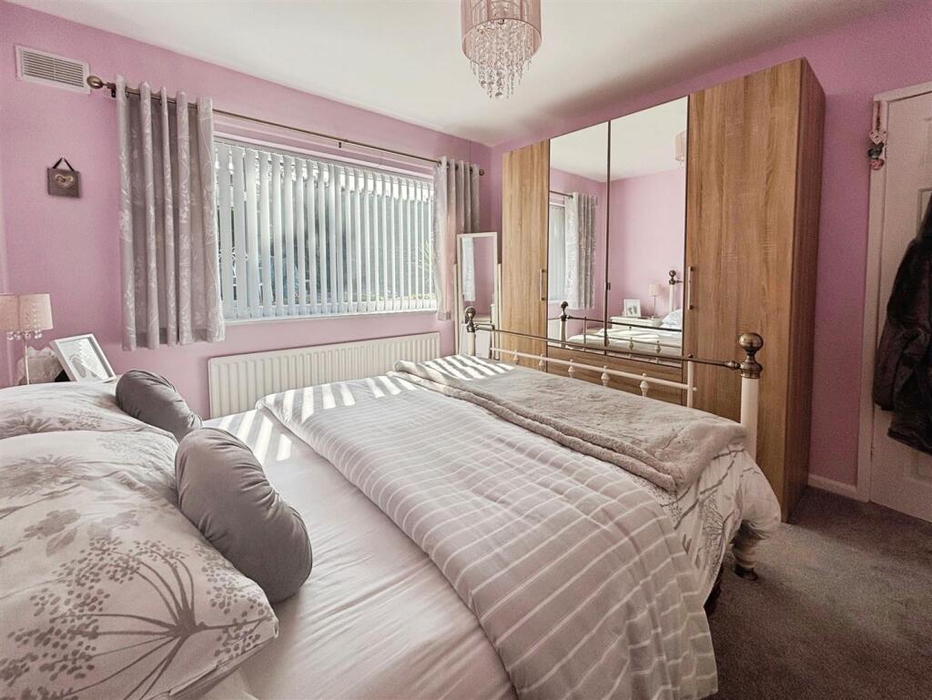 Additional image 11 of Queens Rise, Bradford, BD2 4BS
