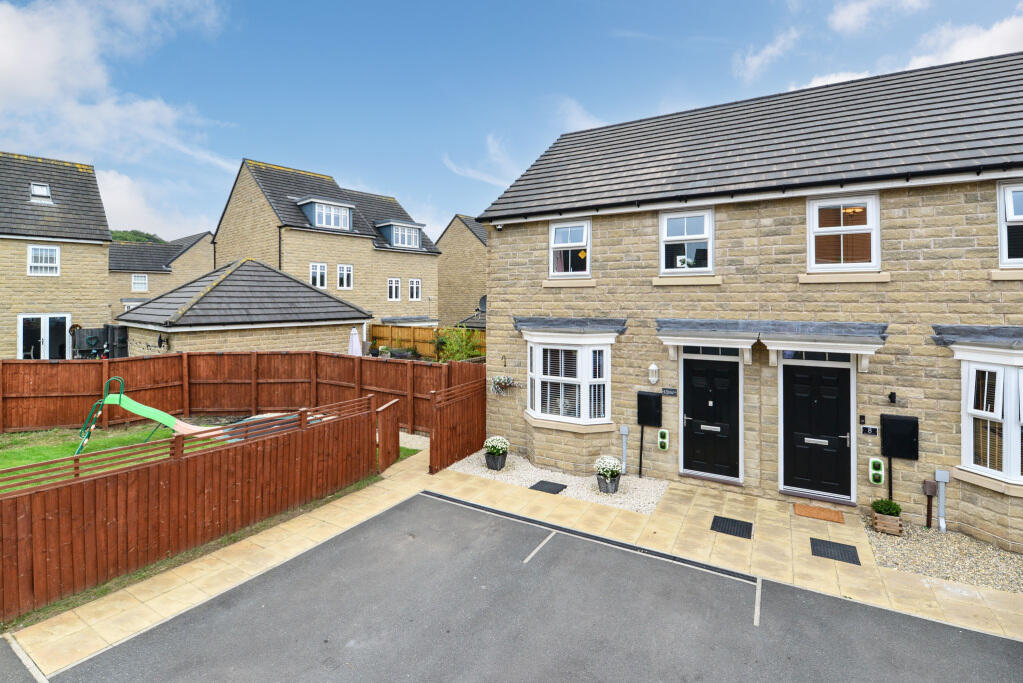 Additional image 25 of Moat Hill Close, Cullingworth, West Yorkshire, BD13