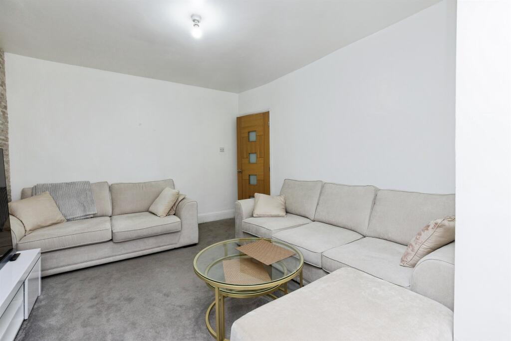 Additional image 2 of Sixth Avenue, Bradford