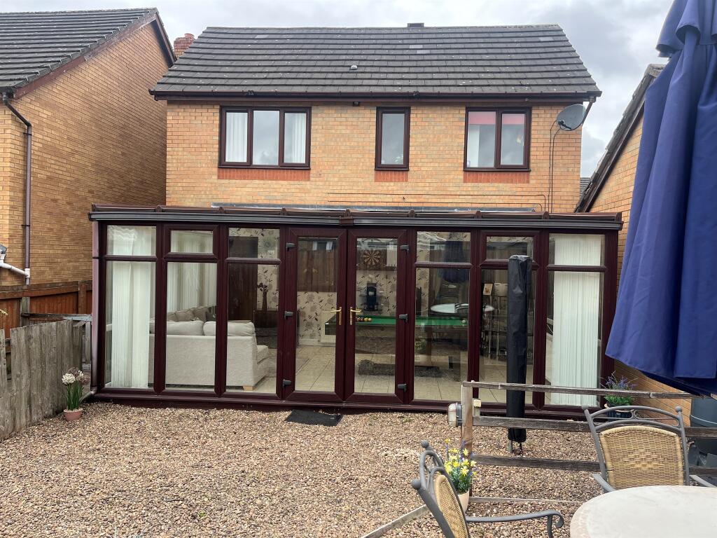 Additional image 12 of Lexington Close, Bradford