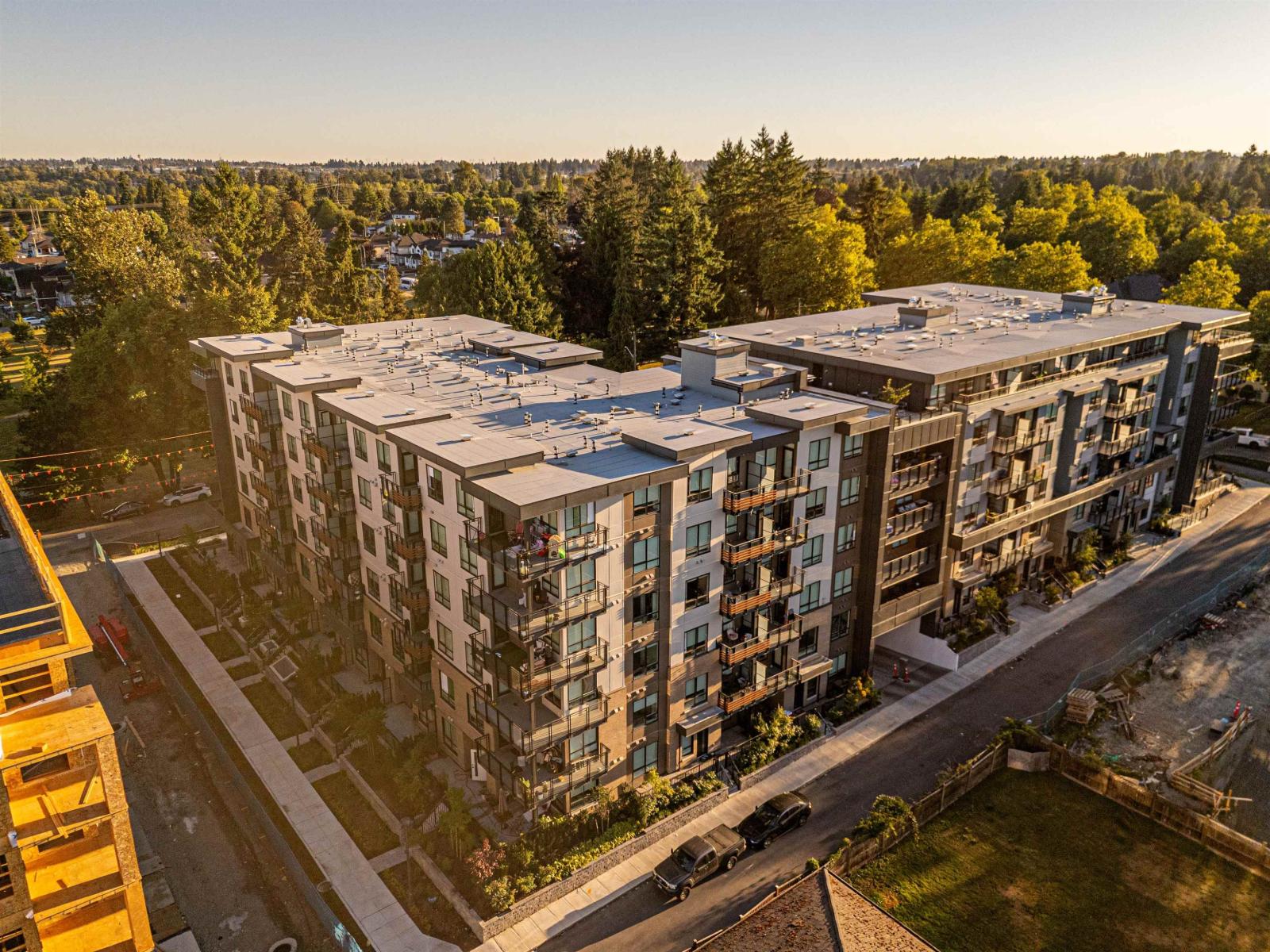 513 13439 94A AVENUE|Surrey, British Columbia V3V0G9