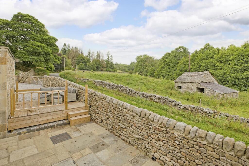 Additional image 29 of Cracked Castle Barn, Skyreholme