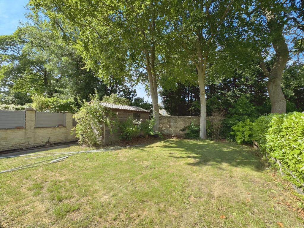 Additional image 12 of Latham Court, Gomersal, BD19