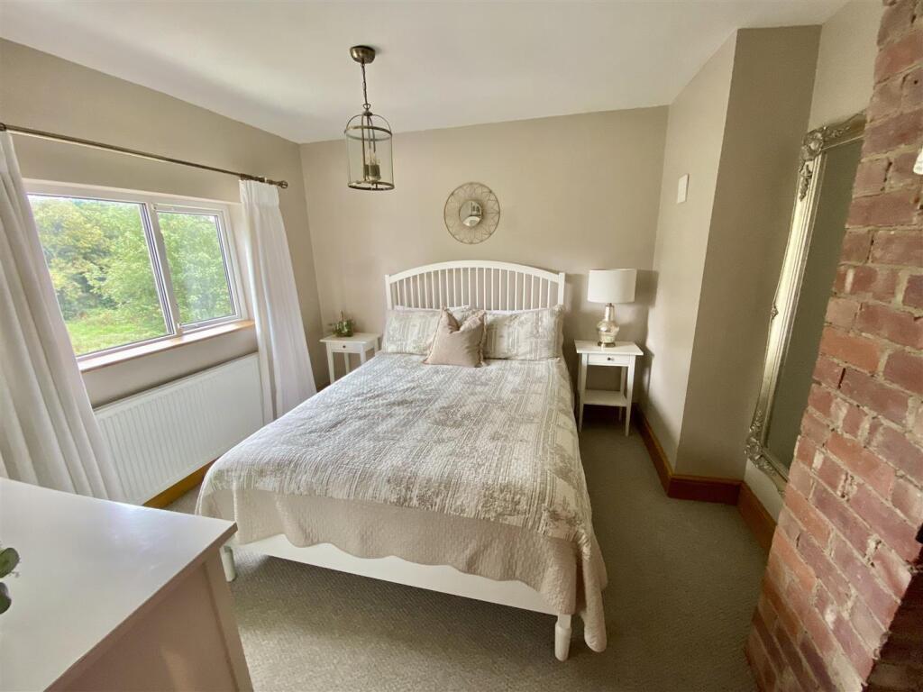 Additional image 15 of Moor Lane, Gomersal