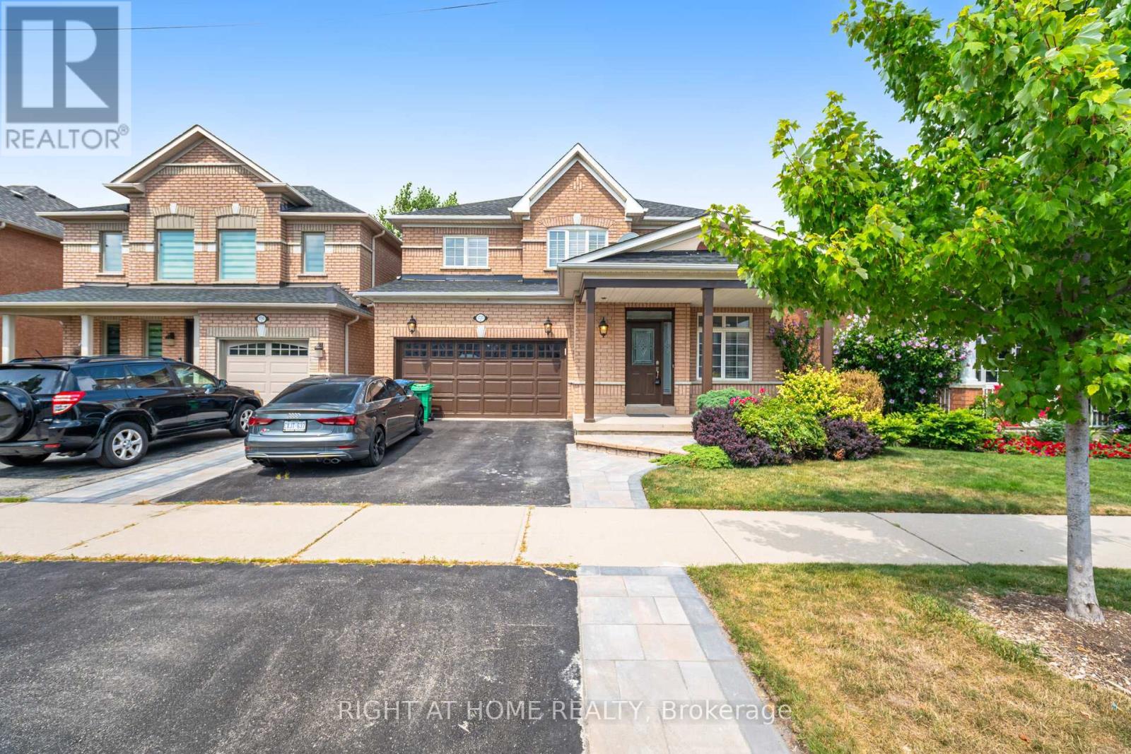 3737 BRINWOOD GATE|Mississauga (Churchill Meadows), Ontario L5M7G9