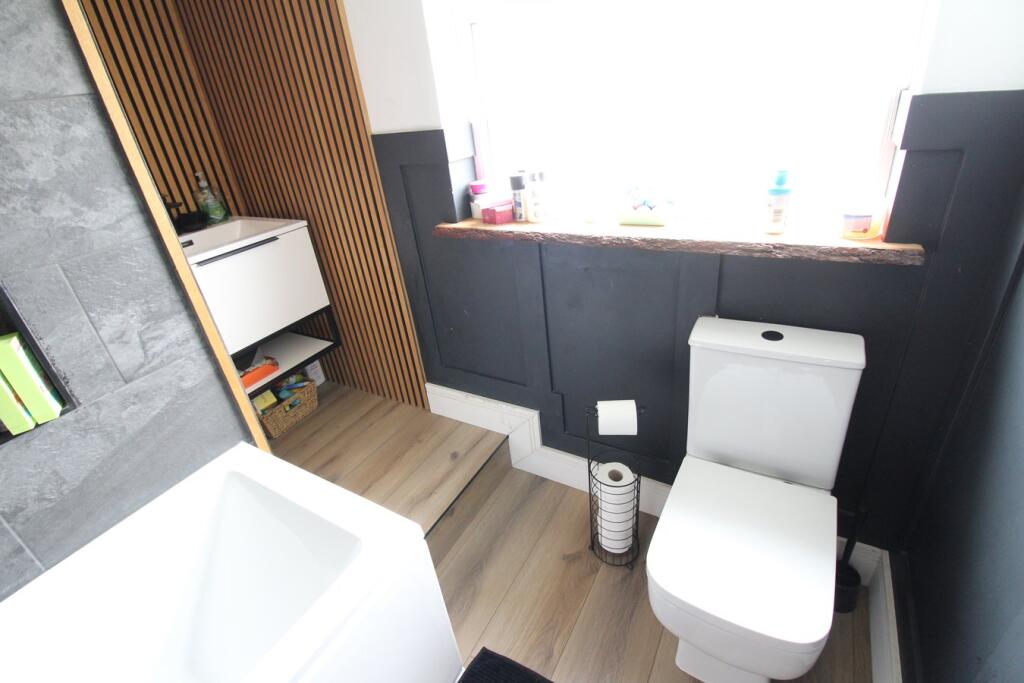 Additional image 10 of Wheathead Crescent, Keighley, BD22