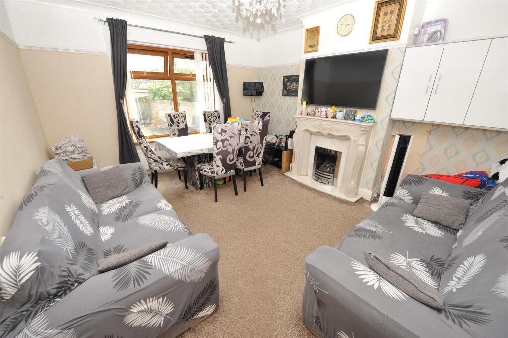Additional image 2 of Baring Avenue, Thornbury, Bradford