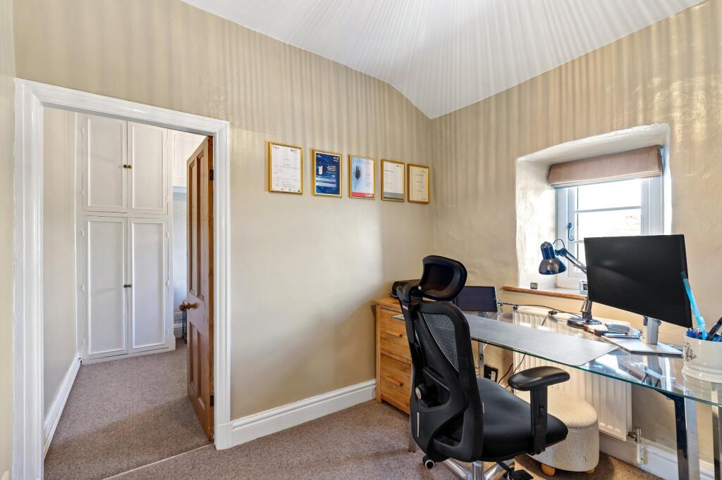 Additional image 34 of Green Lane, Silsden, BD20
