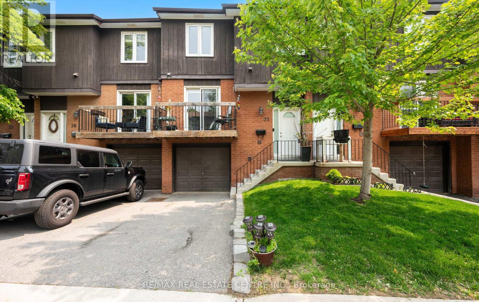 Property image for 35 - 750 BURNHAMTHORPE ROAD E|Mississauga (Applewood), Ontario L4Y2X3