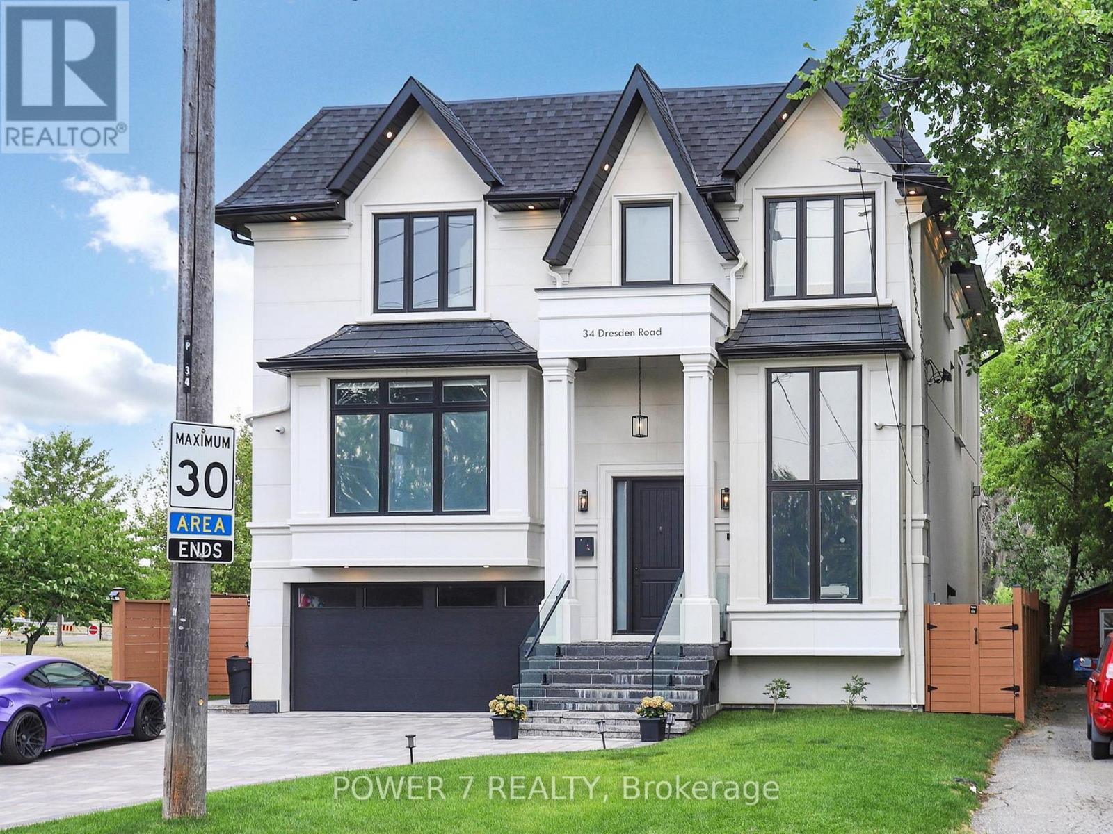 34 DRESDEN ROAD|Toronto (Clanton Park), Ontario M3H1W9