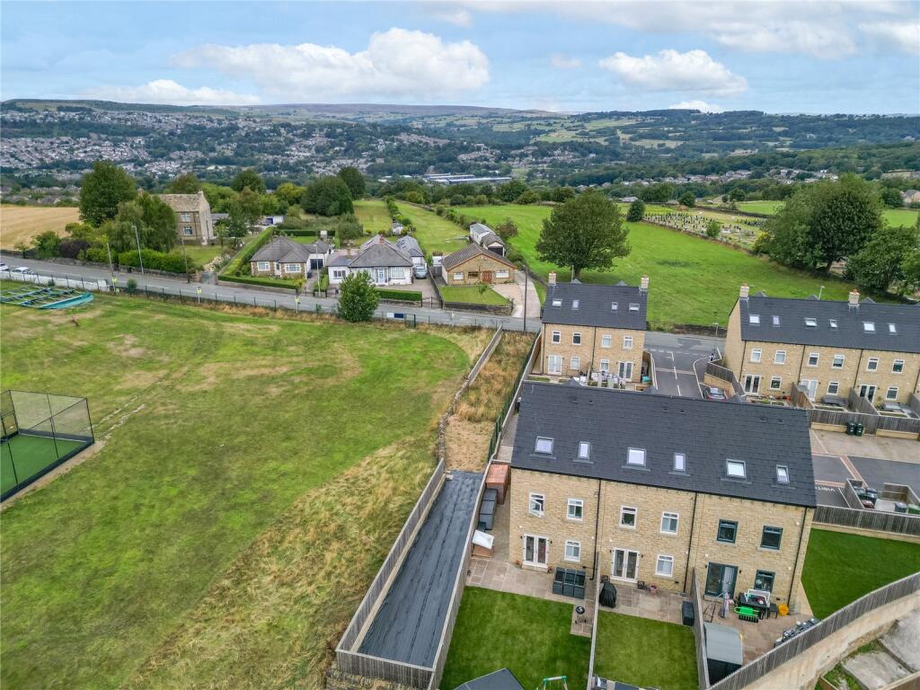 Additional image 18 of Willow Mews, Idle, Bradford, West Yorkshire