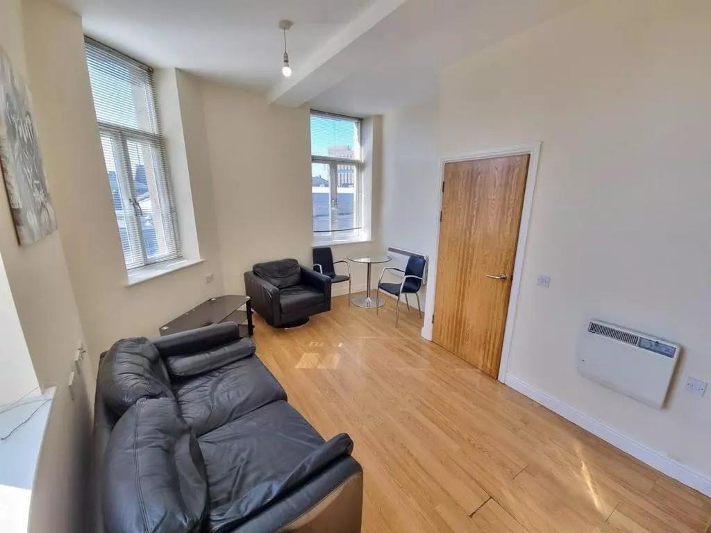 Additional image 5 of Cornerhouse, 129 Godwin St, Bradford