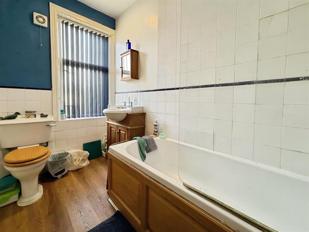 Additional image 14 of Park Cliffe Road, Bradford, BD2 4NS