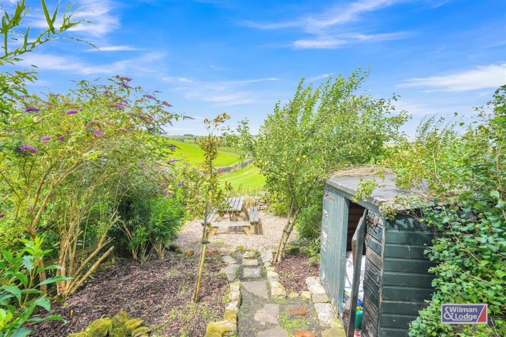 Additional image 19 of Middleton, Cowling