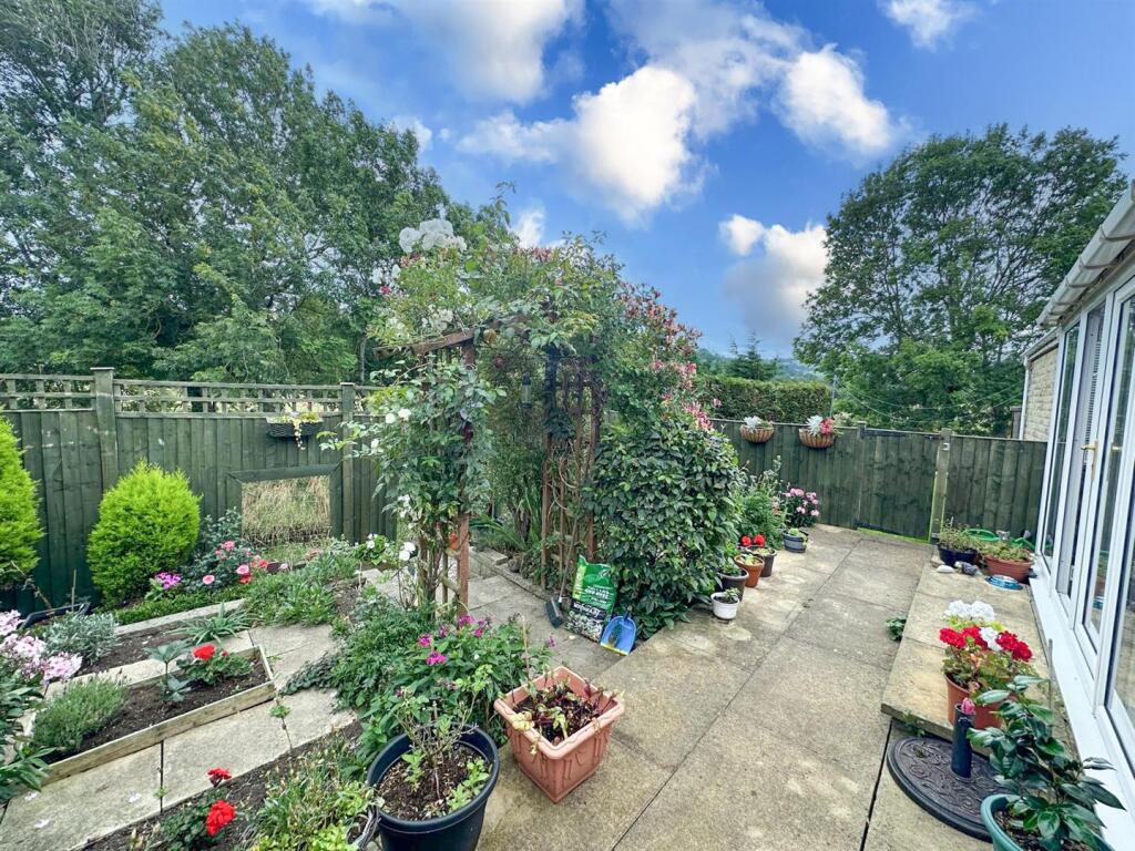 Additional image 16 of Westland Close, Cross Hills