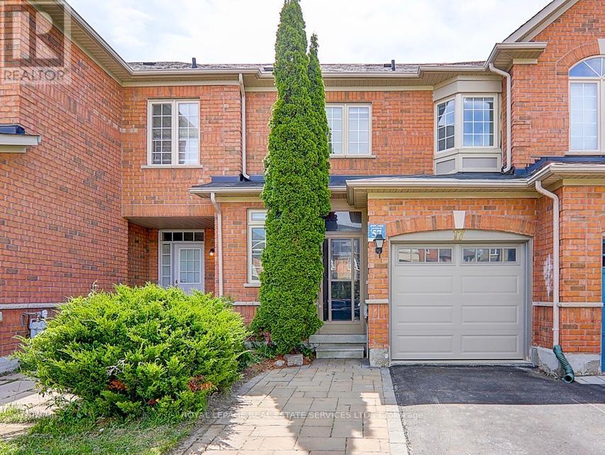 Property image for 17 VENTURE AVENUE|Richmond Hill (Rouge Woods), Ontario L4S2P2