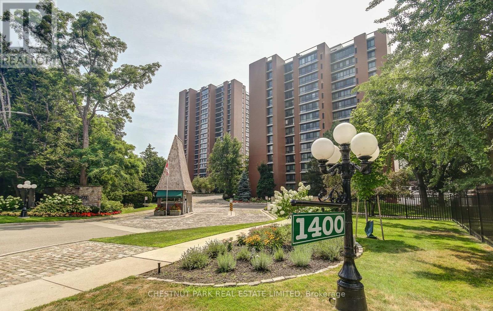 Property image for 609 - 1400 DIXIE ROAD|Mississauga (Lakeview), Ontario L5E3E1