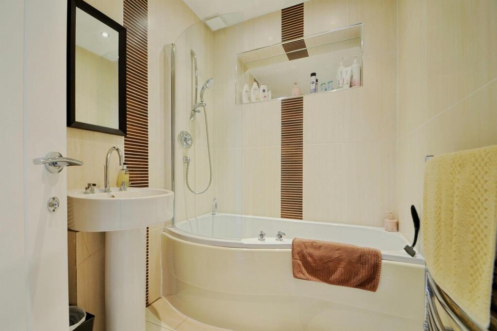 Additional image 19 of Dale Garth, Baildon, Shipley