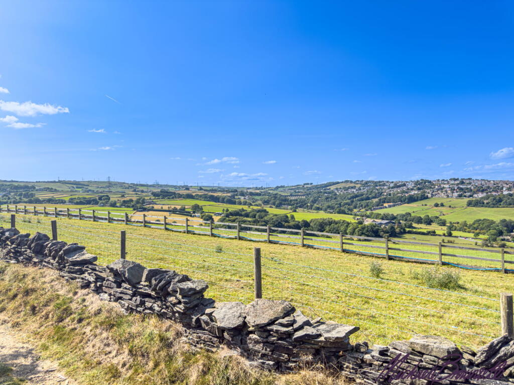 Additional image 33 of Pipit View, Clayton, Bradford, BD14 6FB