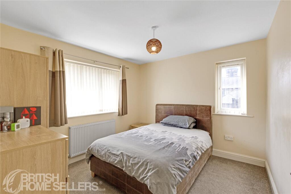 Additional image 8 of Wroe Place, Wyke, Bradford, West Yorkshire, BD12