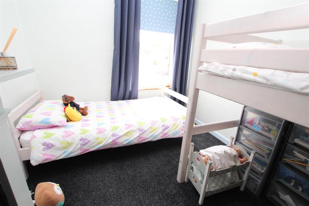 Additional image 11 of Brackendale, Thackley, Bradford