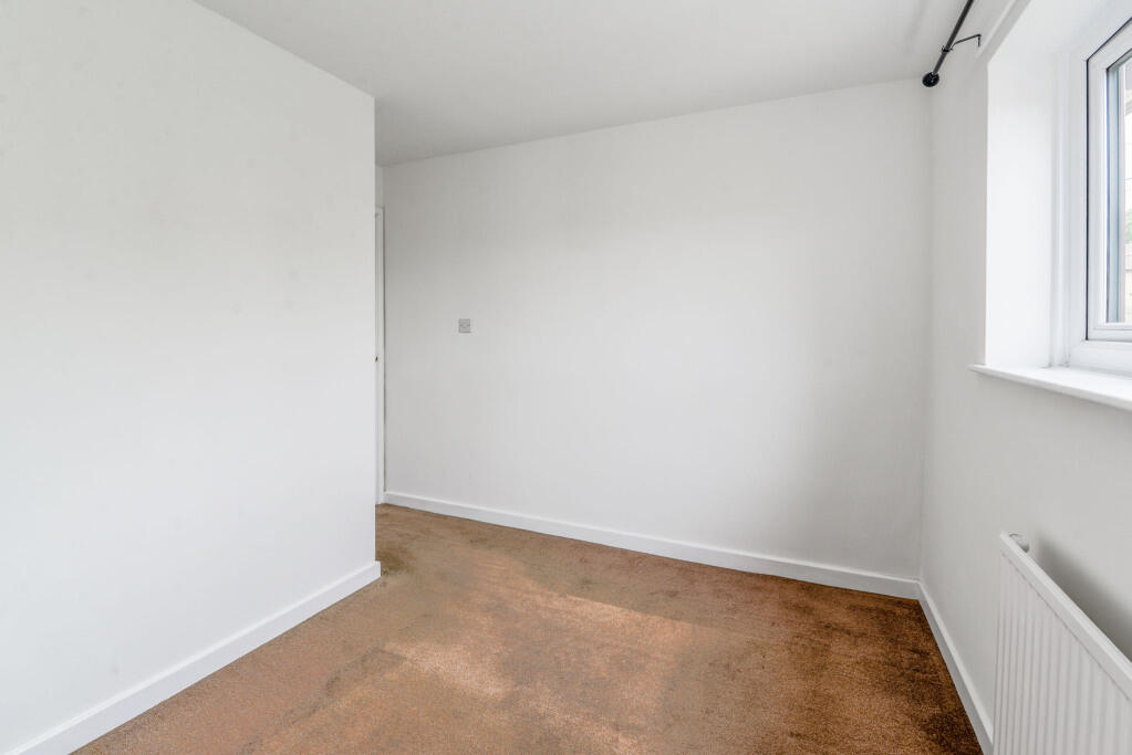 Additional image 16 of The Oval, Gilstead, Bingley, West Yorkshire, BD16