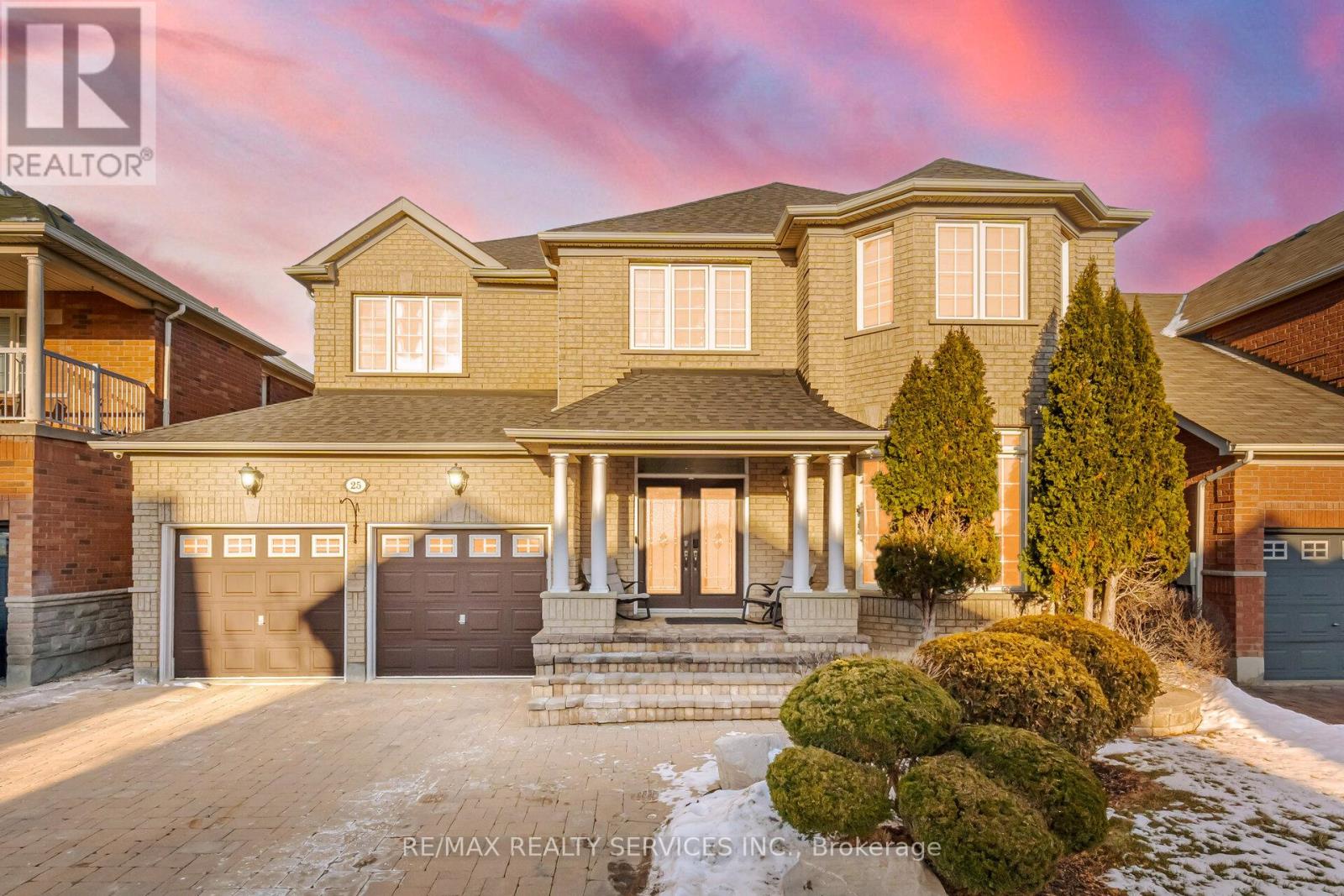 25 MOUNTAIN GORGE ROAD|Brampton (Sandringham-Wellington), Ontario L6R2X7
