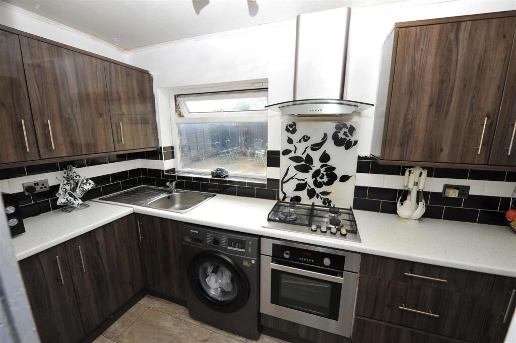 Additional image 19 of Upper Rushton Road, Thornbury, Bradford