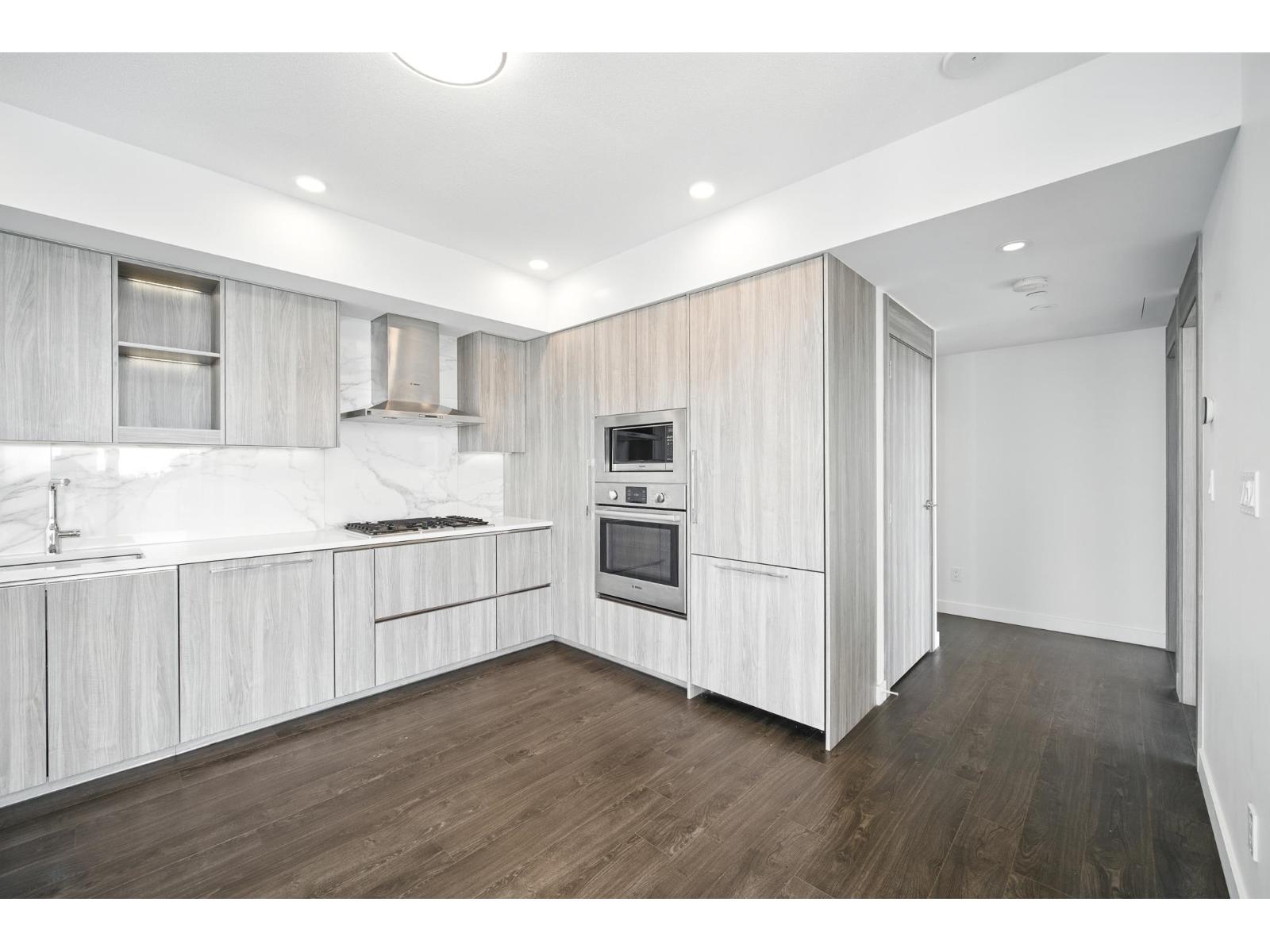 Property image for 1504 9887 WHALLEY BOULEVARD|Surrey, British Columbia V3T0P4