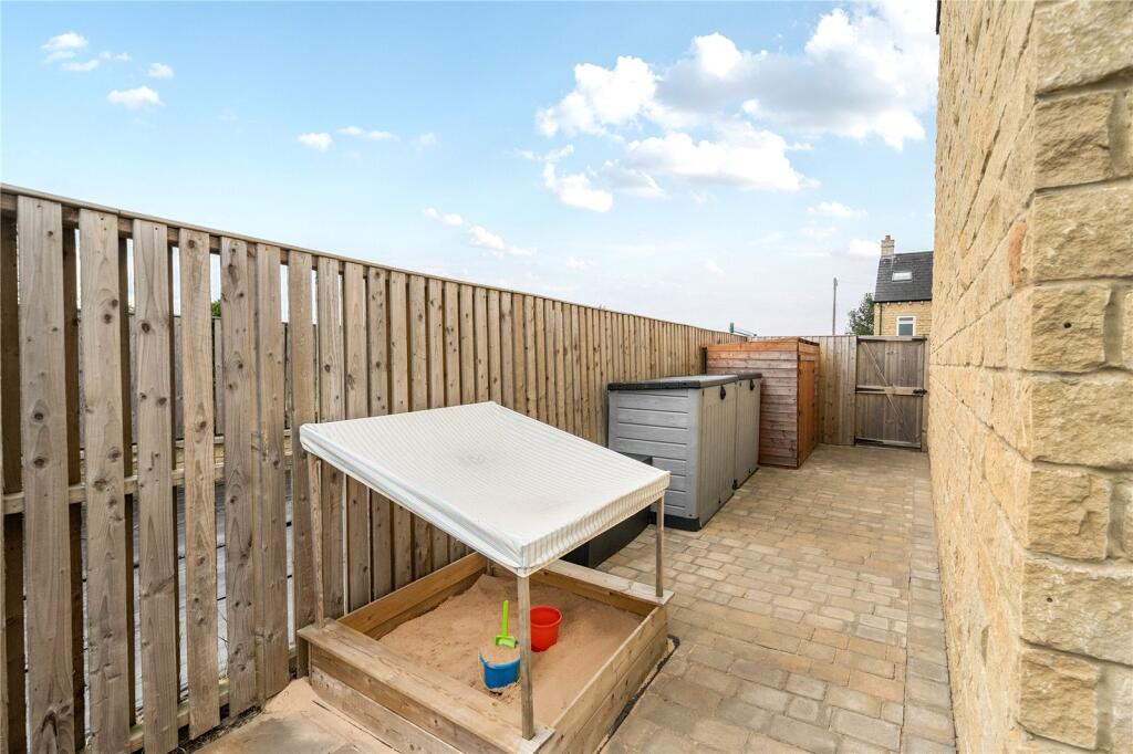 Additional image 34 of Willow Mews, Idle, Bradford, West Yorkshire