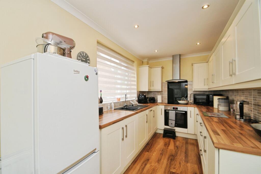 Additional image 19 of Elmfield, Baildon, Shipley