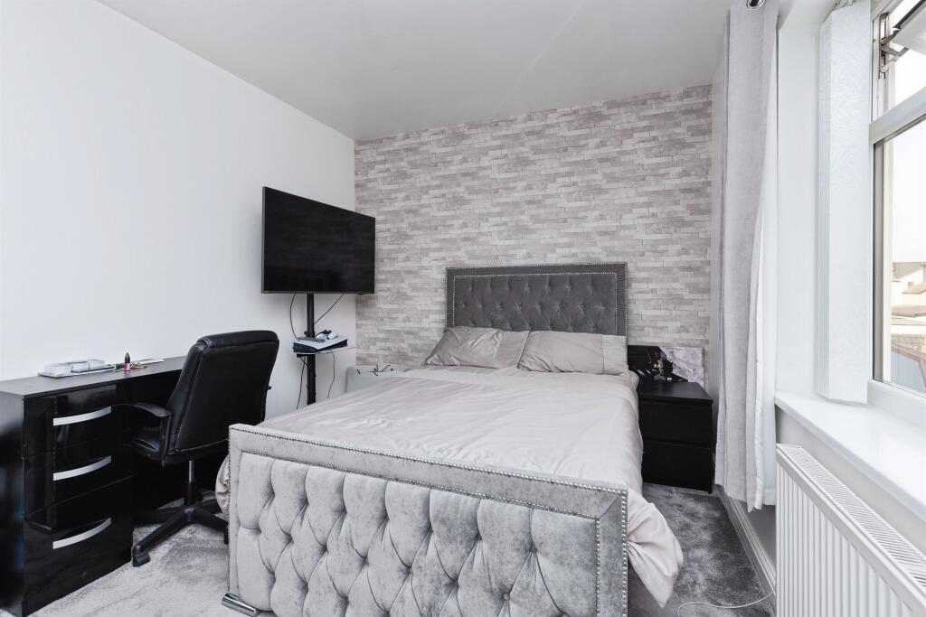 Additional image 13 of Sixth Avenue, Bradford