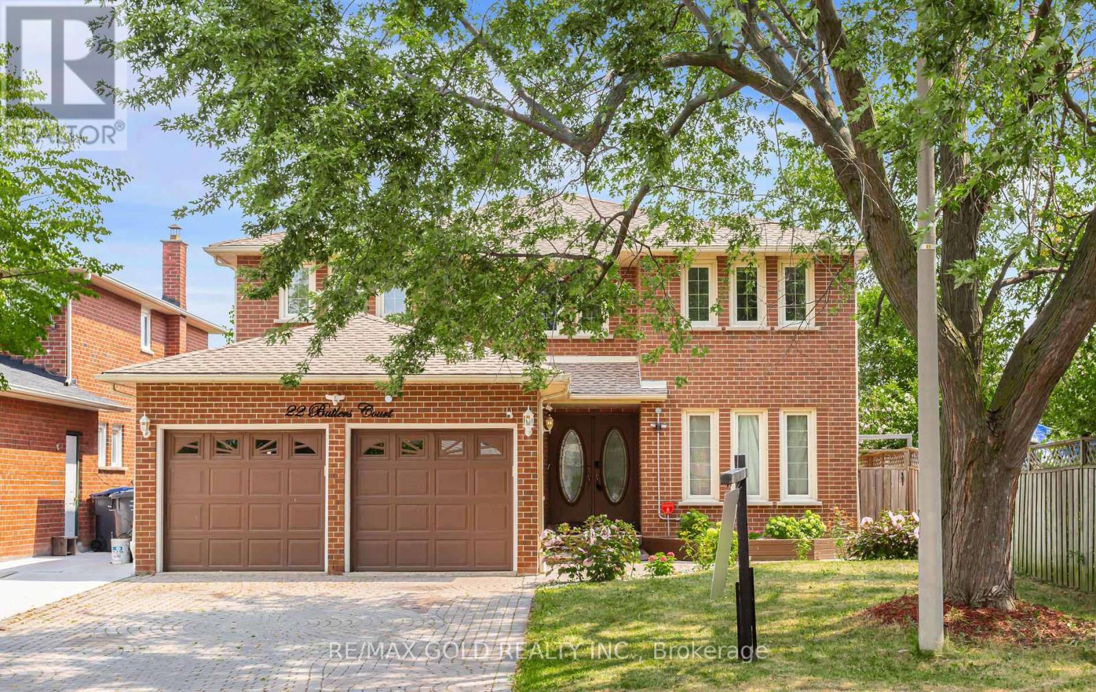 22 BUTLERS COURT|Brampton (Fletcher's Creek South), Ontario L6Y3T7