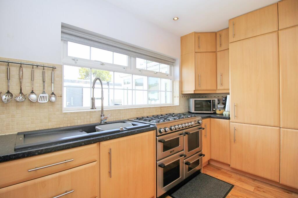 Additional image 13 of Airedale Avenue, Bingley, West Yorkshire, BD16