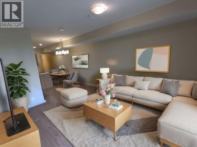 208 2889 E 1ST AVENUE|Vancouver, British Columbia V5M0G2