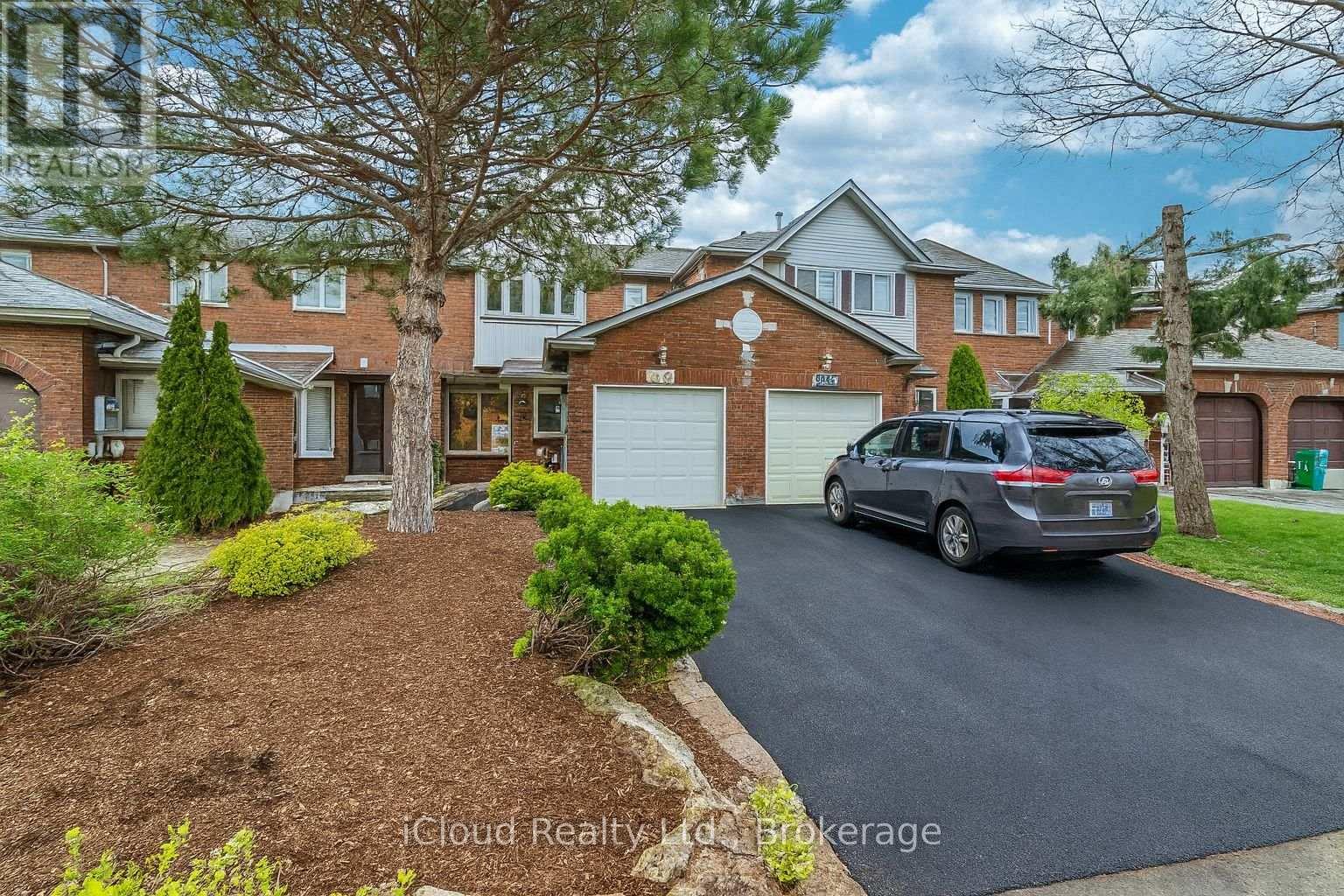 2771 LINDHOLM CRESCENT|Mississauga (Central Erin Mills), Ontario L5M4S1