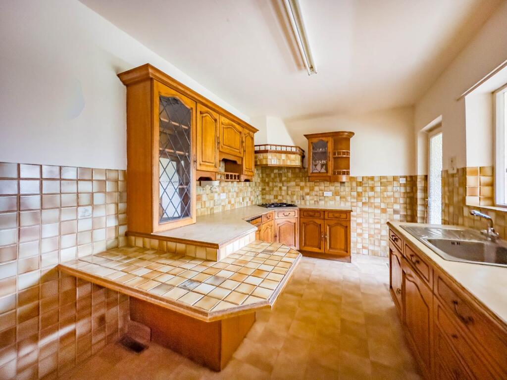 Additional image 6 of South Way, Bradford