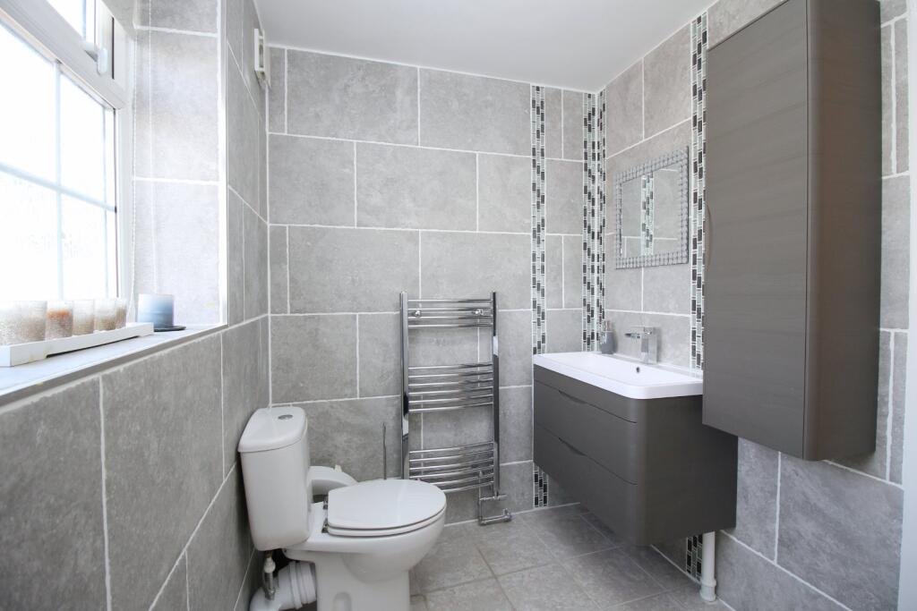 Additional image 9 of Airedale Avenue, Bingley, West Yorkshire, BD16