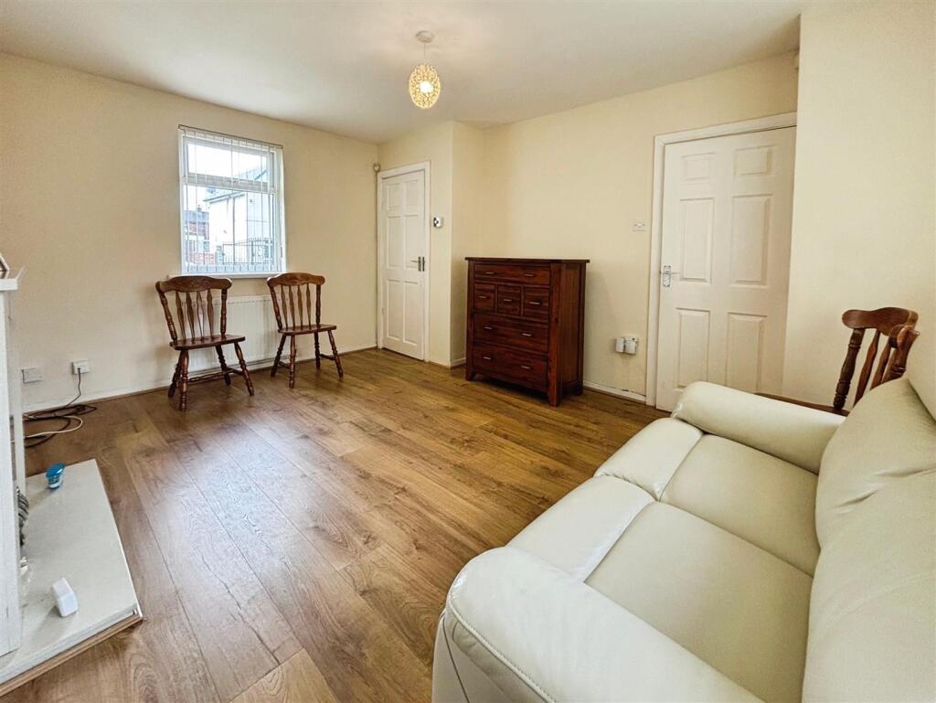 Additional image 4 of Maple Avenue, Bradford, BD3 7AR